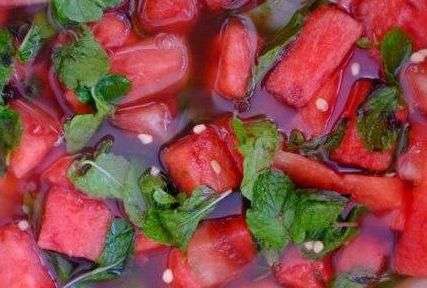 Як засолити кавуни на зиму